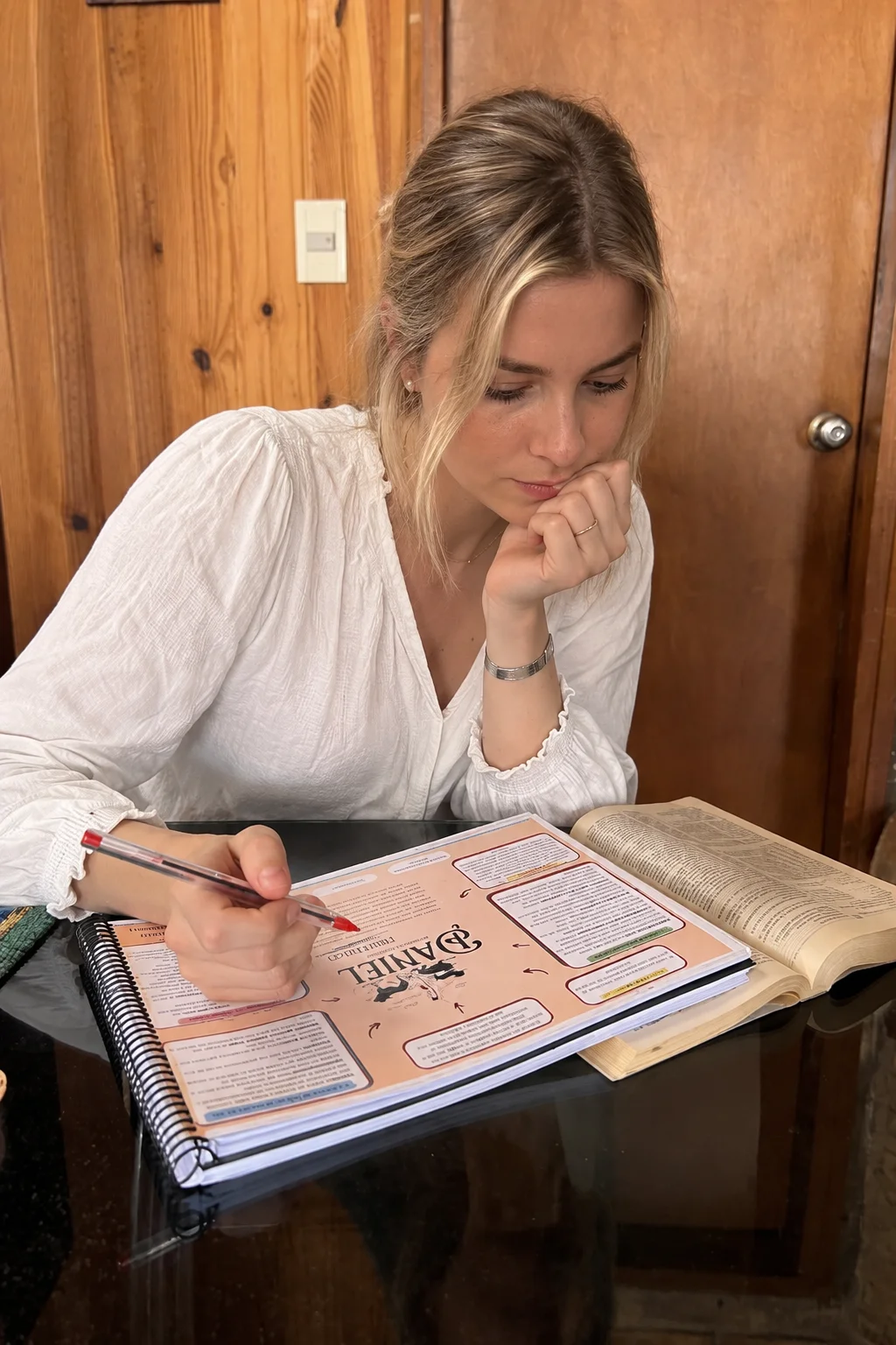 Giulia usa la Mappa Biblica